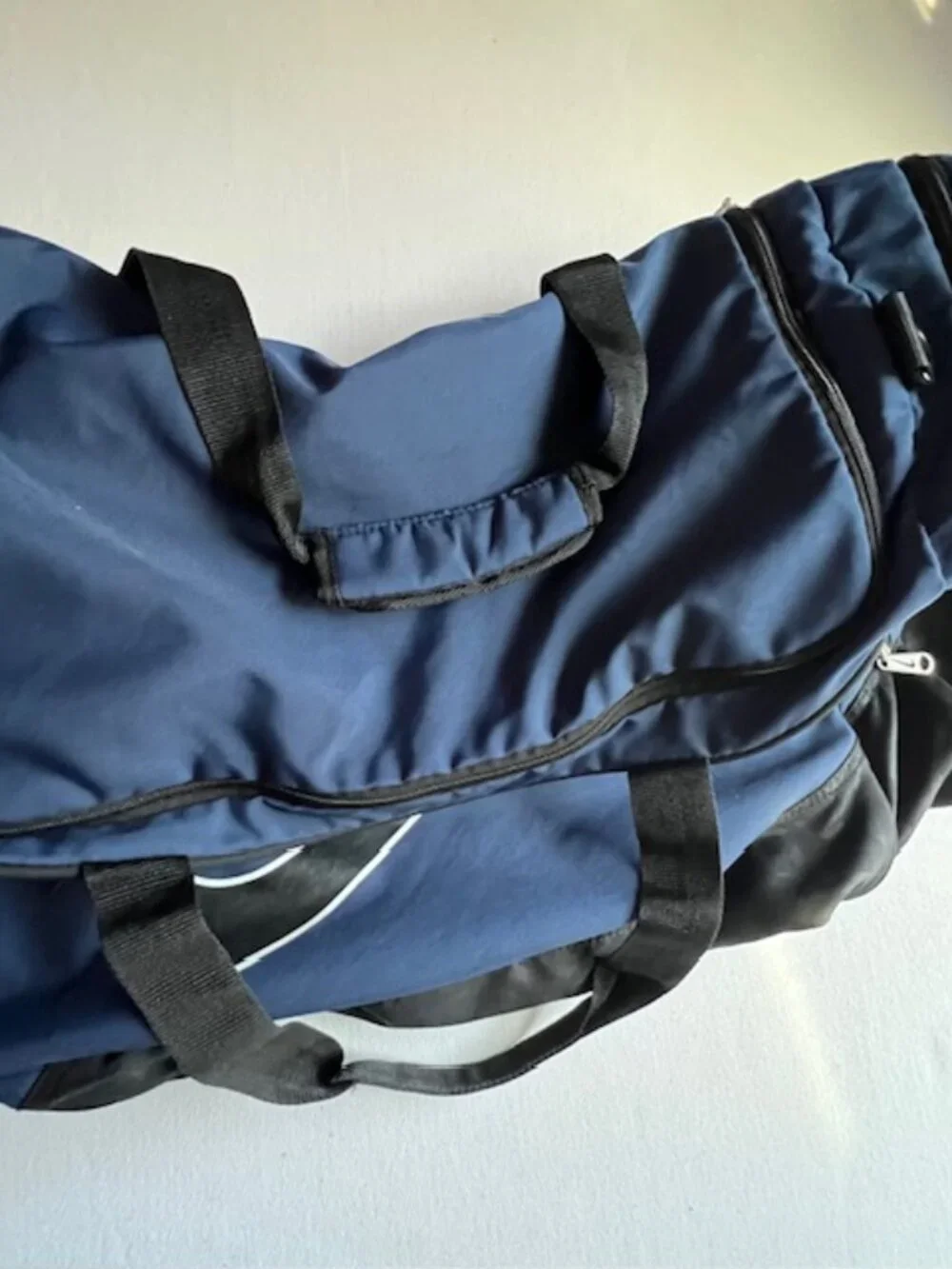 Nike training duffel bag navy blue vintage spacious travel gym‎ sports EUC